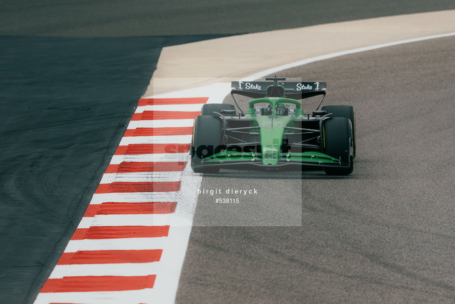 Spacesuit Collections Photo ID 538115, Birgit Dieryck, Formula 1 Aramco Pre-season Testing, Bahrain, 27/02/2025 10:57:51