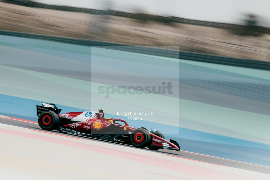 Spacesuit Collections Photo ID 538213, Birgit Dieryck, Formula 1 Aramco Pre-season Testing, Bahrain, 26/02/2025 11:35:12