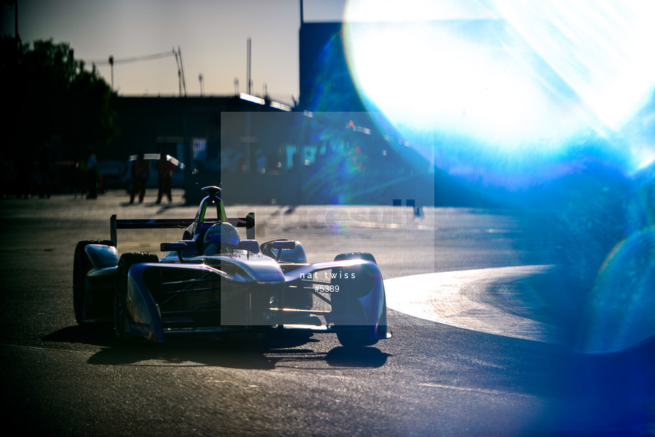 Spacesuit Collections Photo ID 5389, Nat Twiss, Marrakesh ePrix, Morocco, 12/11/2016 16:14:02