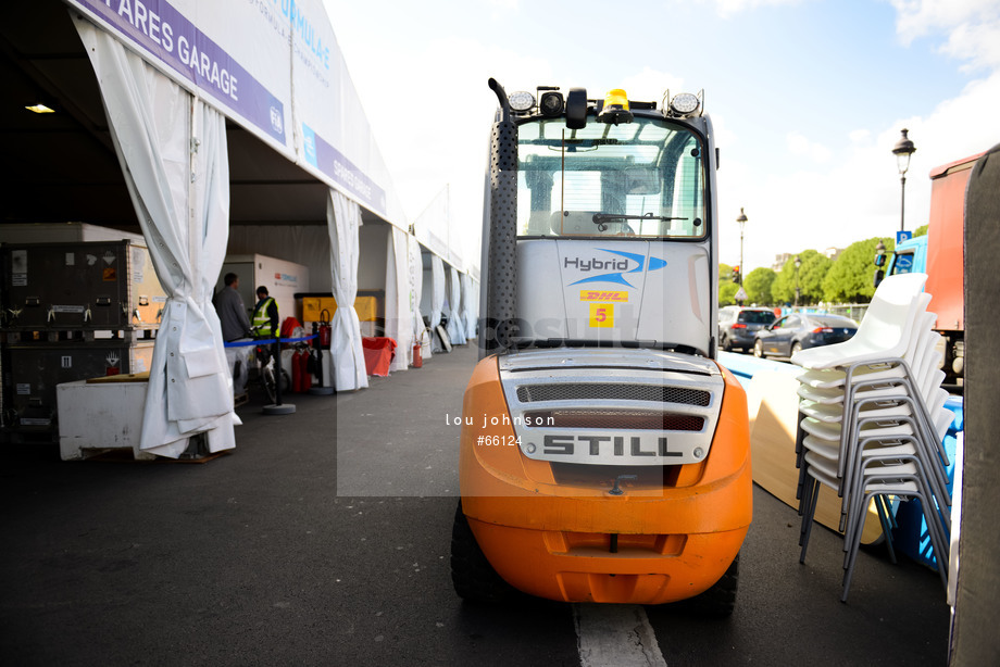 Spacesuit Collections Photo ID 66124, Lou Johnson, Paris ePrix, France, 26/04/2018 11:20:52