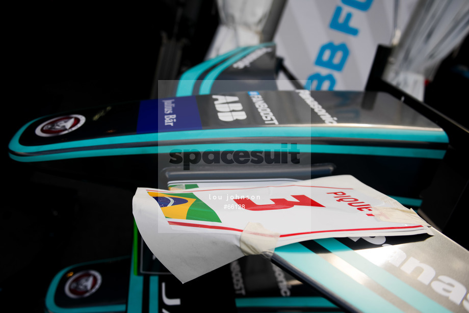 Spacesuit Collections Photo ID 66128, Lou Johnson, Paris ePrix, France, 26/04/2018 11:23:53