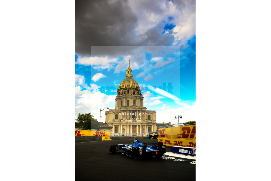 Spacesuit Collections Photo ID 66352, Shivraj Gohil, Paris ePrix, France, 27/04/2018 17:06:07