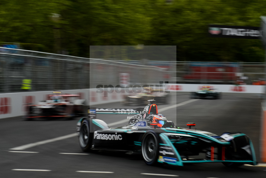 Spacesuit Collections Photo ID 66642, Lou Johnson, Paris ePrix, France, 28/04/2018 08:01:03