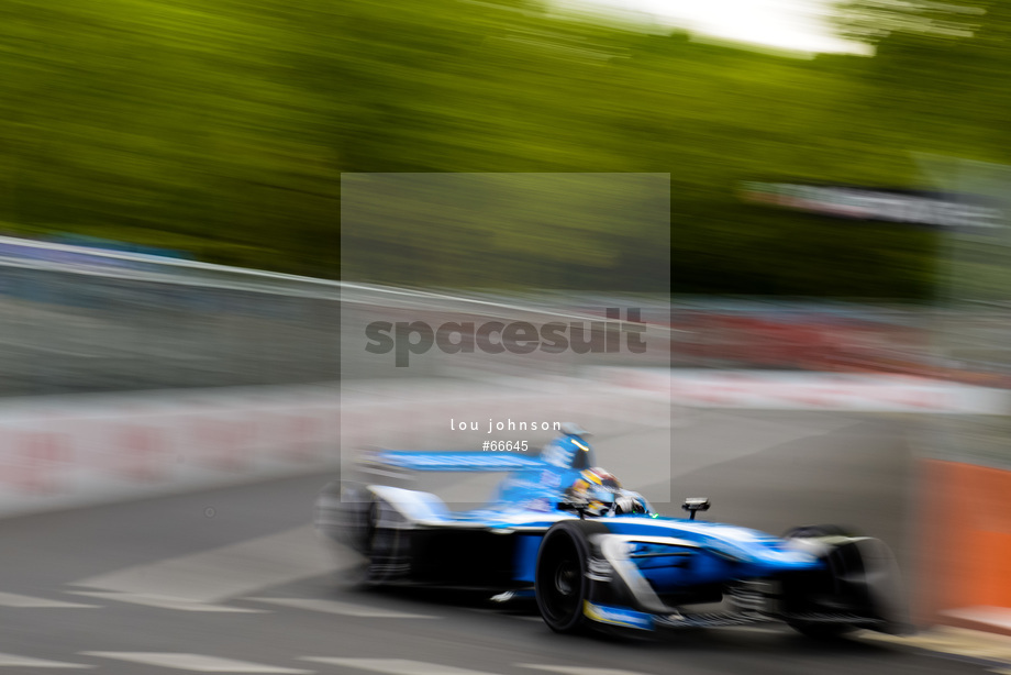 Spacesuit Collections Photo ID 66645, Lou Johnson, Paris ePrix, France, 28/04/2018 08:04:44