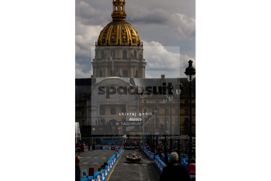 Spacesuit Collections Photo ID 66909, Shivraj Gohil, Paris ePrix, France, 28/04/2018 17:01:37