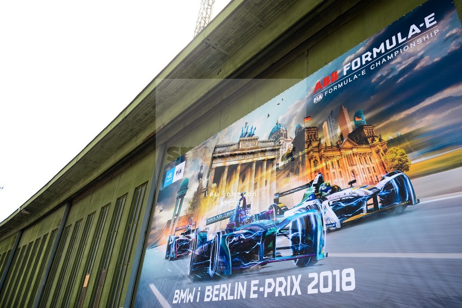 Spacesuit Collections Photo ID 71270, Lou Johnson, Berlin ePrix, Germany, 17/05/2018 14:54:12