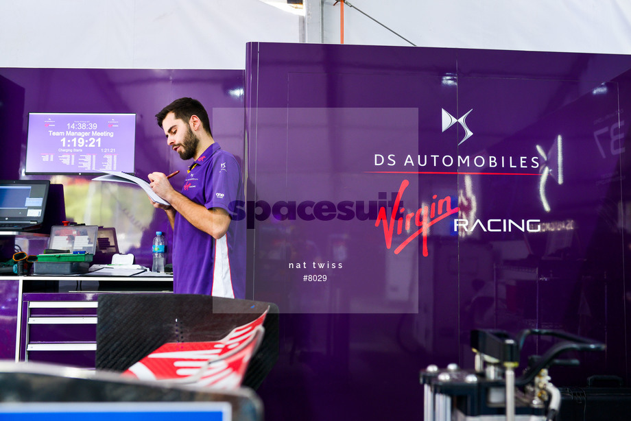 Spacesuit Collections Photo ID 8029, Nat Twiss, Buenos Aires ePrix, Argentina, 16/02/2017 14:38:24
