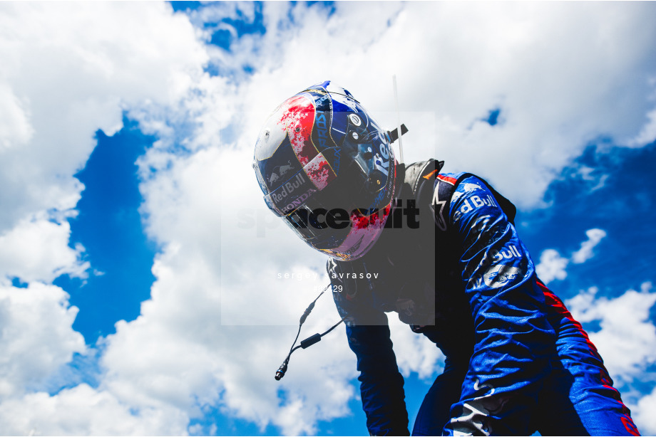 Spacesuit Collections Photo ID 82429, Sergey Savrasov, French Grand Prix, France, 24/06/2018 15:35:49
