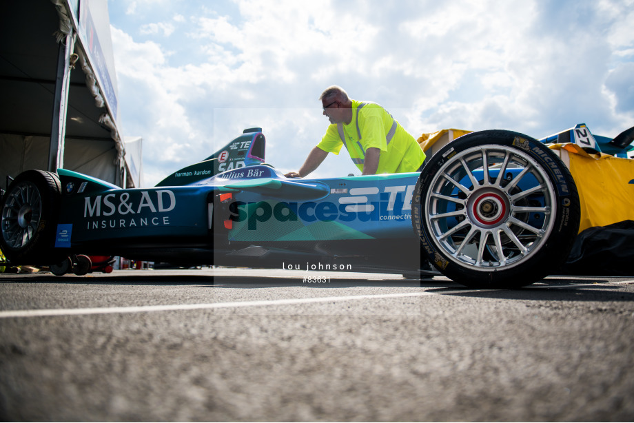 Spacesuit Collections Photo ID 83631, Lou Johnson, New York ePrix, United States, 11/07/2018 22:13:28