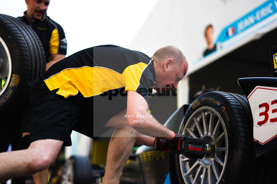 Spacesuit Collections Photo ID 8392, Dan Bathie, Buenos Aires ePrix, Argentina, 17/02/2017 09:20:05