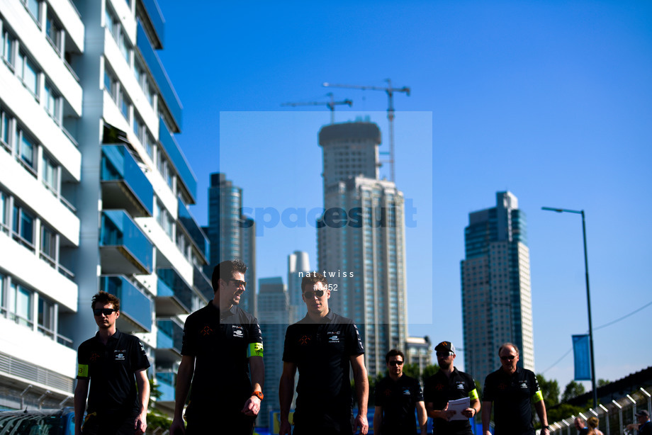 Spacesuit Collections Photo ID 8452, Nat Twiss, Buenos Aires ePrix, Argentina, 17/02/2017 09:36:05