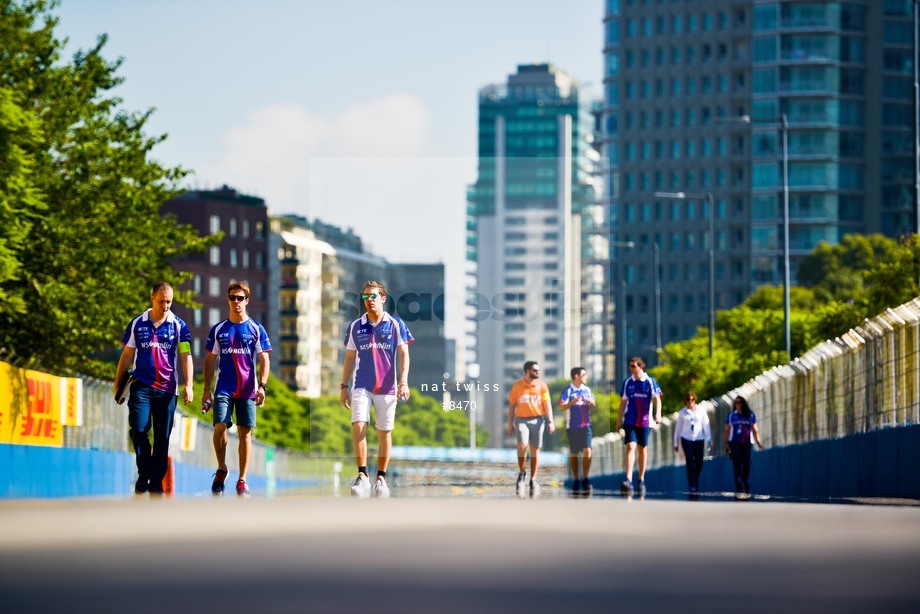 Spacesuit Collections Photo ID 8470, Nat Twiss, Buenos Aires ePrix, Argentina, 17/02/2017 09:59:06