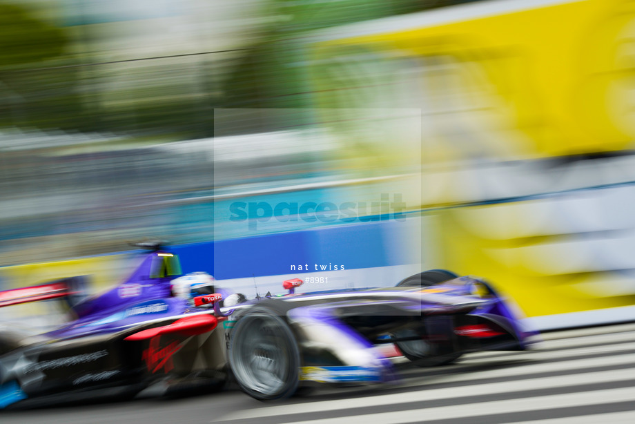 Spacesuit Collections Photo ID 8981, Nat Twiss, Buenos Aires ePrix, Argentina, 18/02/2017 08:02:48