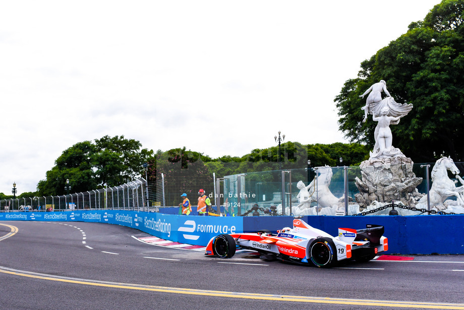 Spacesuit Collections Photo ID 9124, Dan Bathie, Buenos Aires ePrix, Argentina, 18/02/2017 08:32:03