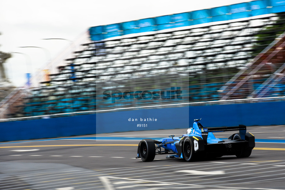 Spacesuit Collections Photo ID 9151, Dan Bathie, Buenos Aires ePrix, Argentina, 18/02/2017 07:05:02