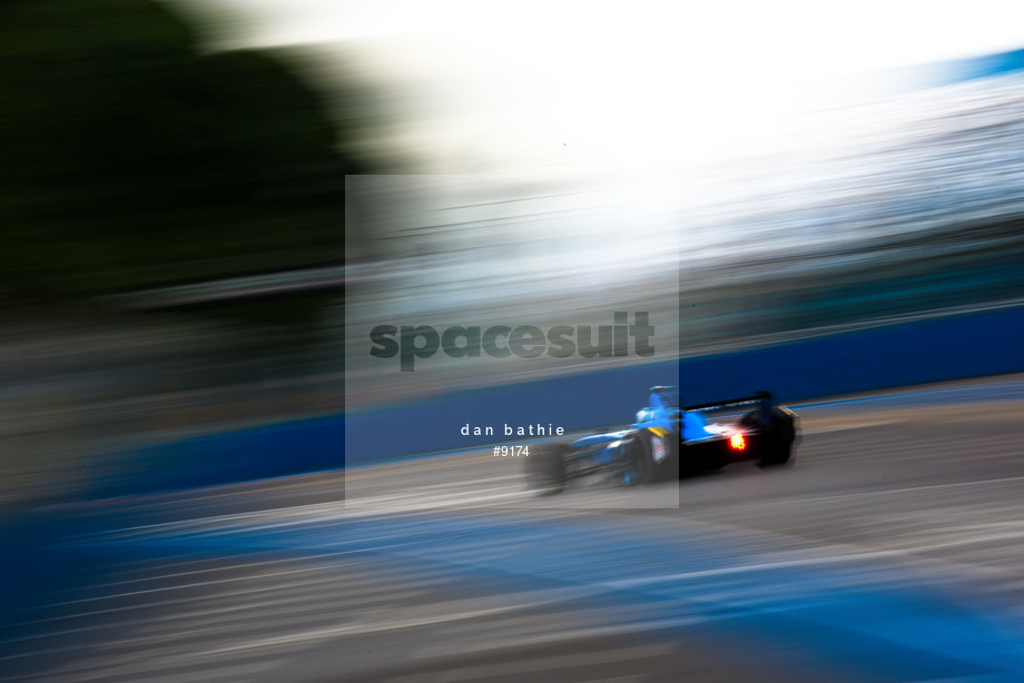 Spacesuit Collections Photo ID 9174, Dan Bathie, Buenos Aires ePrix, Argentina, 18/02/2017 07:13:01