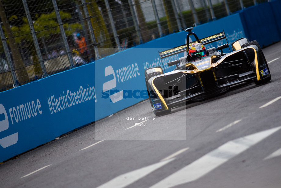 Spacesuit Collections Photo ID 9240, Dan Bathie, Buenos Aires ePrix, Argentina, 18/02/2017 12:13:20