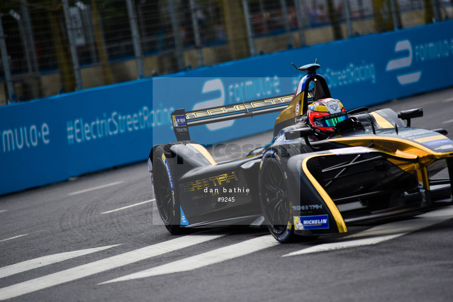 Spacesuit Collections Photo ID 9245, Dan Bathie, Buenos Aires ePrix, Argentina, 18/02/2017 12:14:31