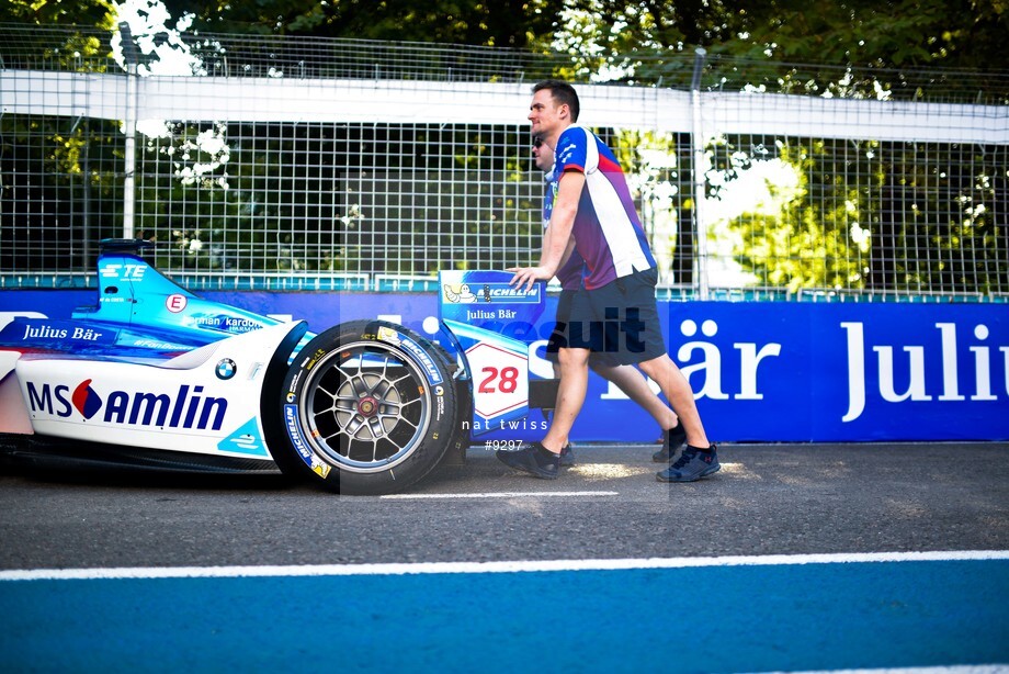 Spacesuit Collections Photo ID 9297, Nat Twiss, Buenos Aires ePrix, Argentina, 17/02/2017 17:30:39