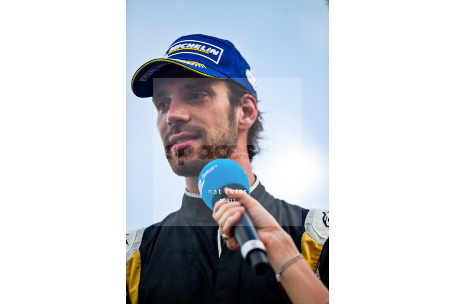 Spacesuit Collections Photo ID 9411, Nat Twiss, Buenos Aires ePrix, Argentina, 18/02/2017 17:08:03