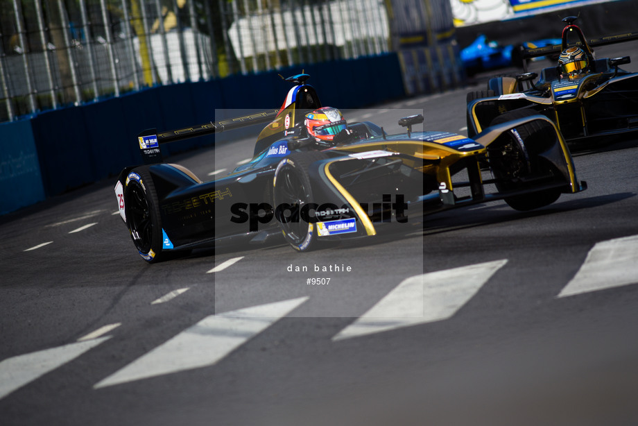 Spacesuit Collections Photo ID 9507, Dan Bathie, Buenos Aires ePrix, Argentina, 18/02/2017 16:47:39