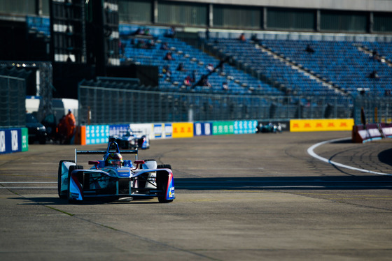 Spacesuit Collections Photo ID 26272, Nat Twiss, Berlin ePrix, Germany, 10/06/2017 08:22:19