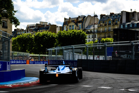 Spacesuit Collections Photo ID 22550, Nat Twiss, Paris ePrix, France, 20/05/2017 16:11:44