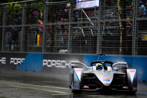 Spacesuit Collections Photo ID 142191, Lou Johnson, Paris ePrix, France, 27/04/2019 16:26:42