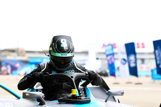 Spacesuit Collections Photo ID 71650, Lou Johnson, Berlin ePrix, Germany, 18/05/2018 11:13:17