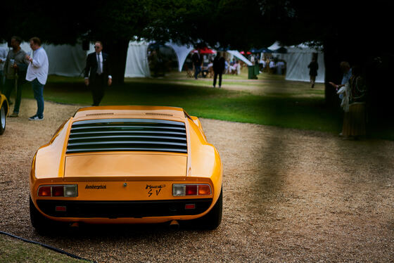 Spacesuit Collections Image ID 331360, James Lynch, Concours of Elegance, UK, 02/09/2022 12:38:23