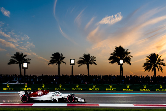 Spacesuit Collections Photo ID 104438, Sergey Savrasov, Abu Dhabi Grand Prix, United Arab Emirates, 24/11/2018 17:28:28