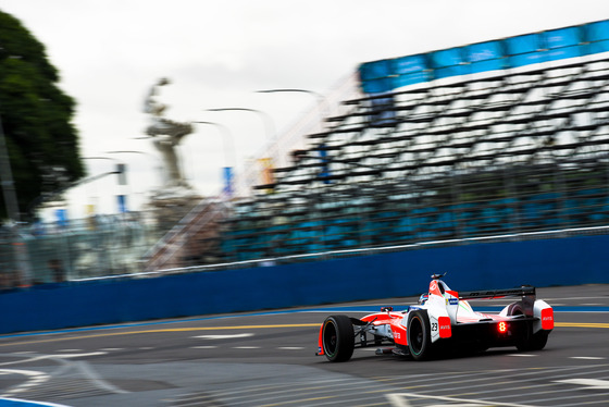 Spacesuit Collections Photo ID 9147, Dan Bathie, Buenos Aires ePrix, Argentina, 18/02/2017 07:04:14