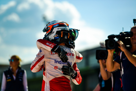 Spacesuit Collections Photo ID 27145, Nat Twiss, Berlin ePrix, Germany, 10/06/2017 16:58:57