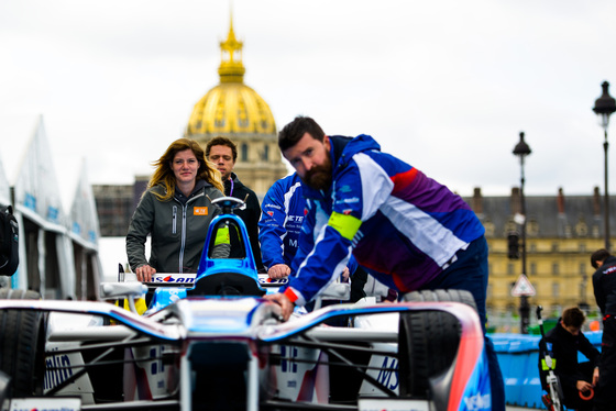 Spacesuit Collections Photo ID 21023, Nat Twiss, Paris ePrix, France, 19/05/2017 09:59:57