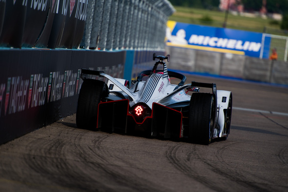 Spacesuit Collections Photo ID 149577, Lou Johnson, Berlin ePrix, Germany, 24/05/2019 18:06:11