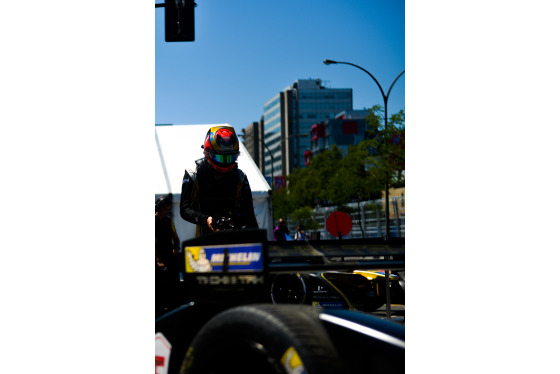 Spacesuit Collections Photo ID 40503, Nat Twiss, Montreal ePrix, Canada, 30/07/2017 12:06:23