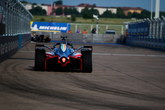 Spacesuit Collections Photo ID 149574, Lou Johnson, Berlin ePrix, Germany, 24/05/2019 18:02:51