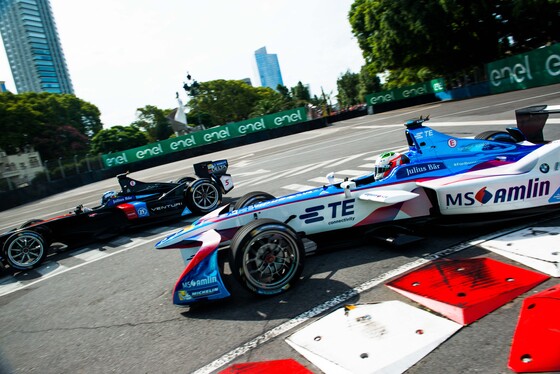 Spacesuit Collections Photo ID 9653, Nat Twiss, Buenos Aires ePrix, Argentina, 18/02/2017 16:03:44