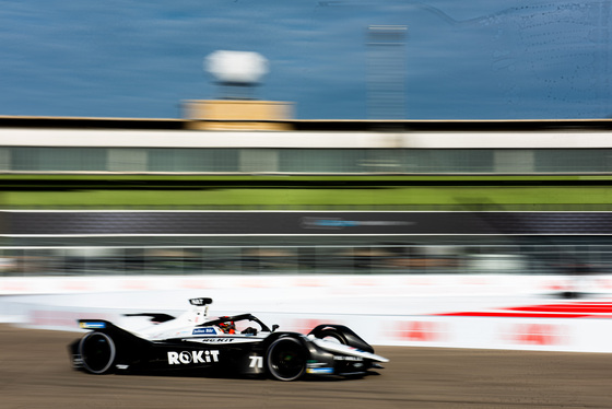 Spacesuit Collections Photo ID 262806, Peter Minnig, Berlin ePrix, Germany, 14/08/2021 08:12:51