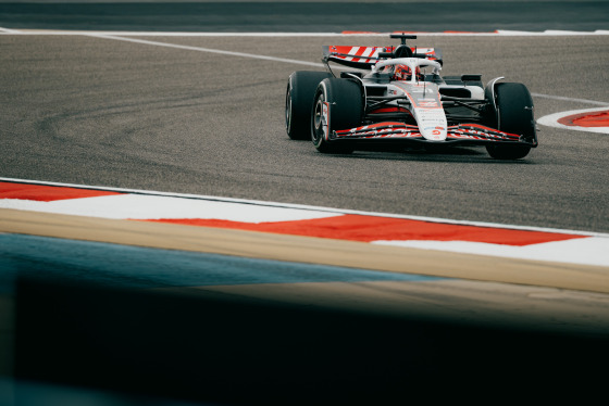 Spacesuit Collections Photo ID 537659, Birgit Dieryck, Formula 1 Aramco Pre-season Testing, Bahrain, 27/02/2025 10:25:01