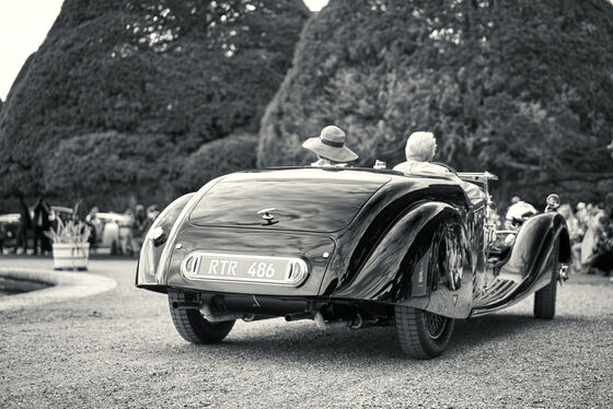 Spacesuit Collections Image ID 331286, James Lynch, Concours of Elegance, UK, 02/09/2022 14:36:05