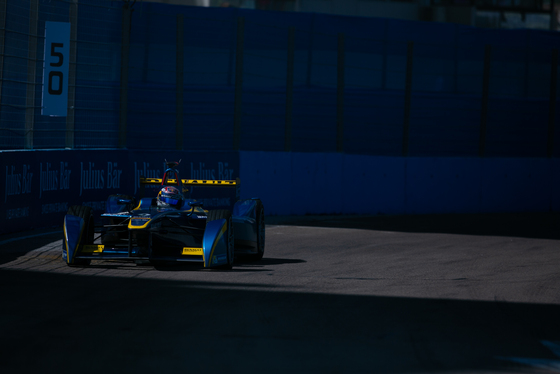 Spacesuit Collections Photo ID 107093, Shivraj Gohil, Punta del Este ePrix, Uruguay, 13/12/2014 16:26:10