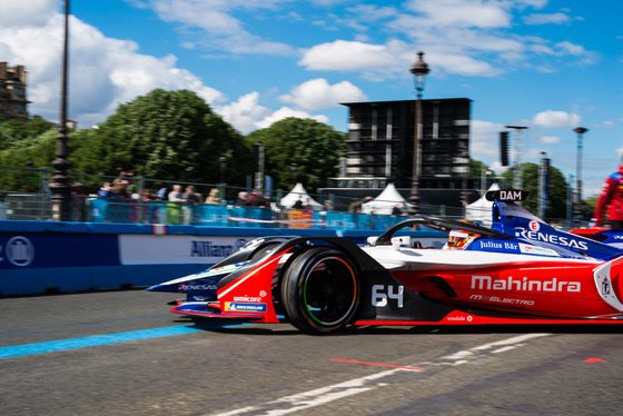 Spacesuit Collections Photo ID 141458, Lou Johnson, Paris ePrix, France, 26/04/2019 15:31:44