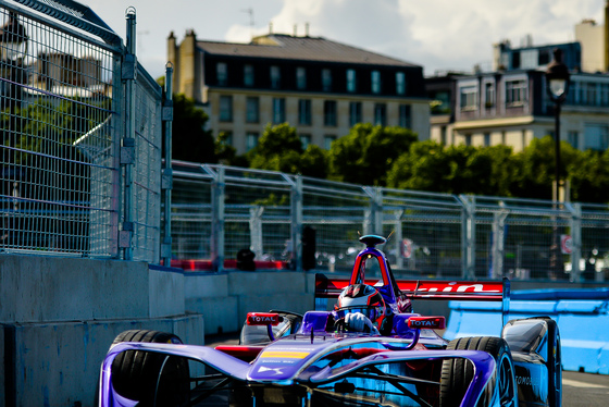 Spacesuit Collections Photo ID 21160, Lou Johnson, Paris ePrix, France, 19/05/2017 17:03:00