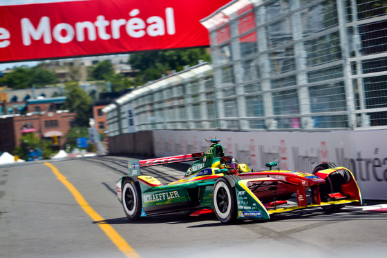 Spacesuit Collections Photo ID 38764, Nat Twiss, Montreal ePrix, Canada, 28/07/2017 15:12:50