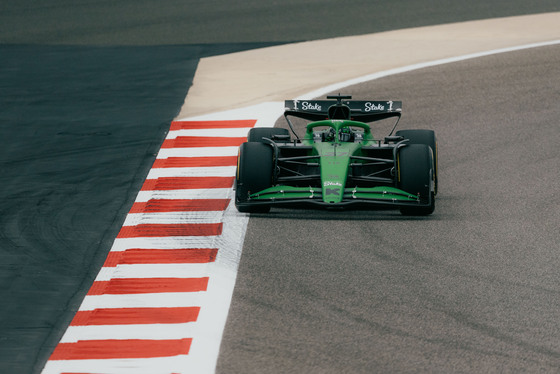 Spacesuit Collections Photo ID 538115, Birgit Dieryck, Formula 1 Aramco Pre-season Testing, Bahrain, 27/02/2025 10:57:51