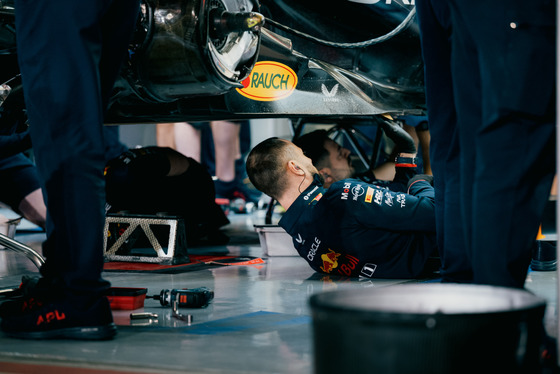 Spacesuit Collections Photo ID 538230, Birgit Dieryck, Formula 1 Aramco Pre-season Testing, Bahrain, 26/02/2025 18:41:34