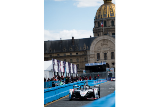 Spacesuit Collections Photo ID 141444, Lou Johnson, Paris ePrix, France, 26/04/2019 15:59:08