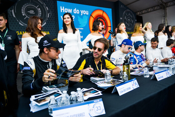 Spacesuit Collections Photo ID 13111, Nat Twiss, Mexico City ePrix, Mexico, 01/04/2017 14:06:07