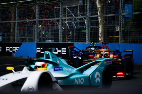 Spacesuit Collections Photo ID 142175, Lou Johnson, Paris ePrix, France, 27/04/2019 16:10:32